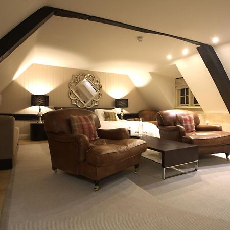 The White Horse Hotel, Romsey, Hampshire Dış mekan fotoğraf
